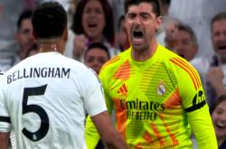 开云体育-包含阿贾克斯晋级四强，欧冠决赛黑马浮出水面的词条