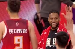 开云体育下载-深圳男篮迅速逆袭，客场比赛豪取胜利