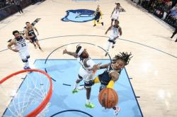 开云下载-浙江队力克北京队，莫兰特惊艳四座