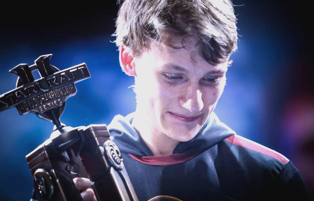 俄罗斯国家队激情四射，缔造传奇缔造神话的简单介绍